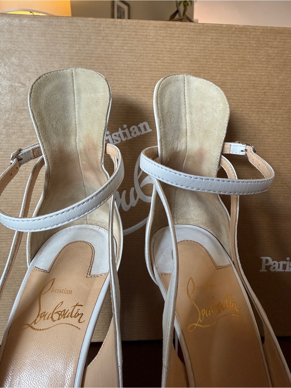 Christian Louboutin White Pointed-Toe Ankle-Strap Stiletto Pumps in Mascara 36.5 - Picture 4 of 16